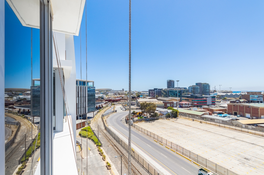 To Let 1 Bedroom Property for Rent in Foreshore Western Cape